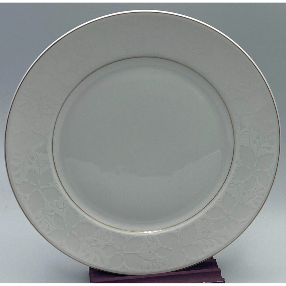 Rosenthal White Velvet‎ - Gold Salad Plate (s) White on White Leaves Berries